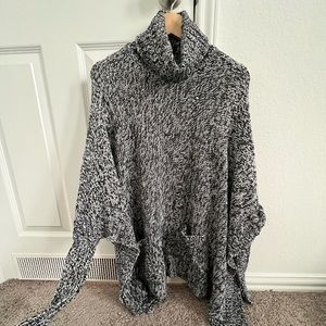 Knit TURTLE NECK shawl: open sides, long sleeve, navy blue w/white knit